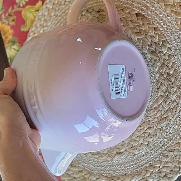 Powder Pink Le Creuset Mixing Bowl - Picture 4 of 4